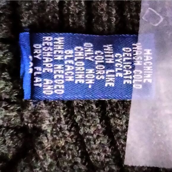 "Karen Scott" woman's sweater  - Picture 7 of 7